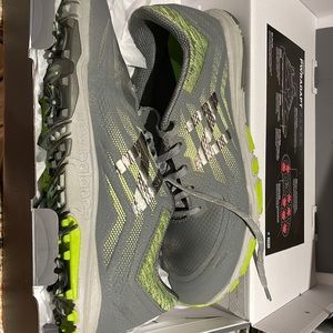 New balance golf shoes size 11.5 mens